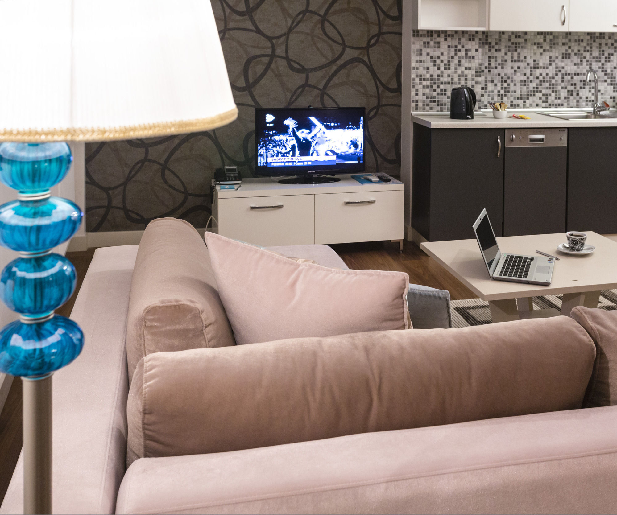 Turkuaz Suites Истанбул Екстериор снимка