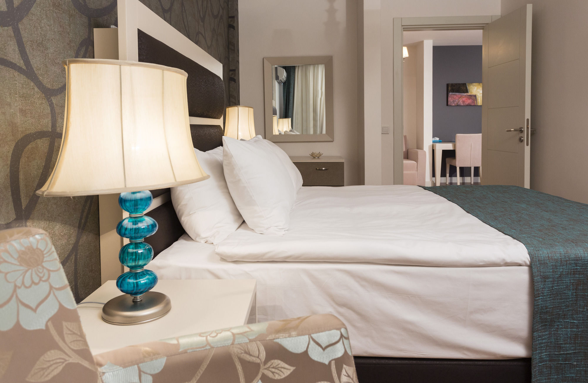Turkuaz Suites Истанбул Екстериор снимка