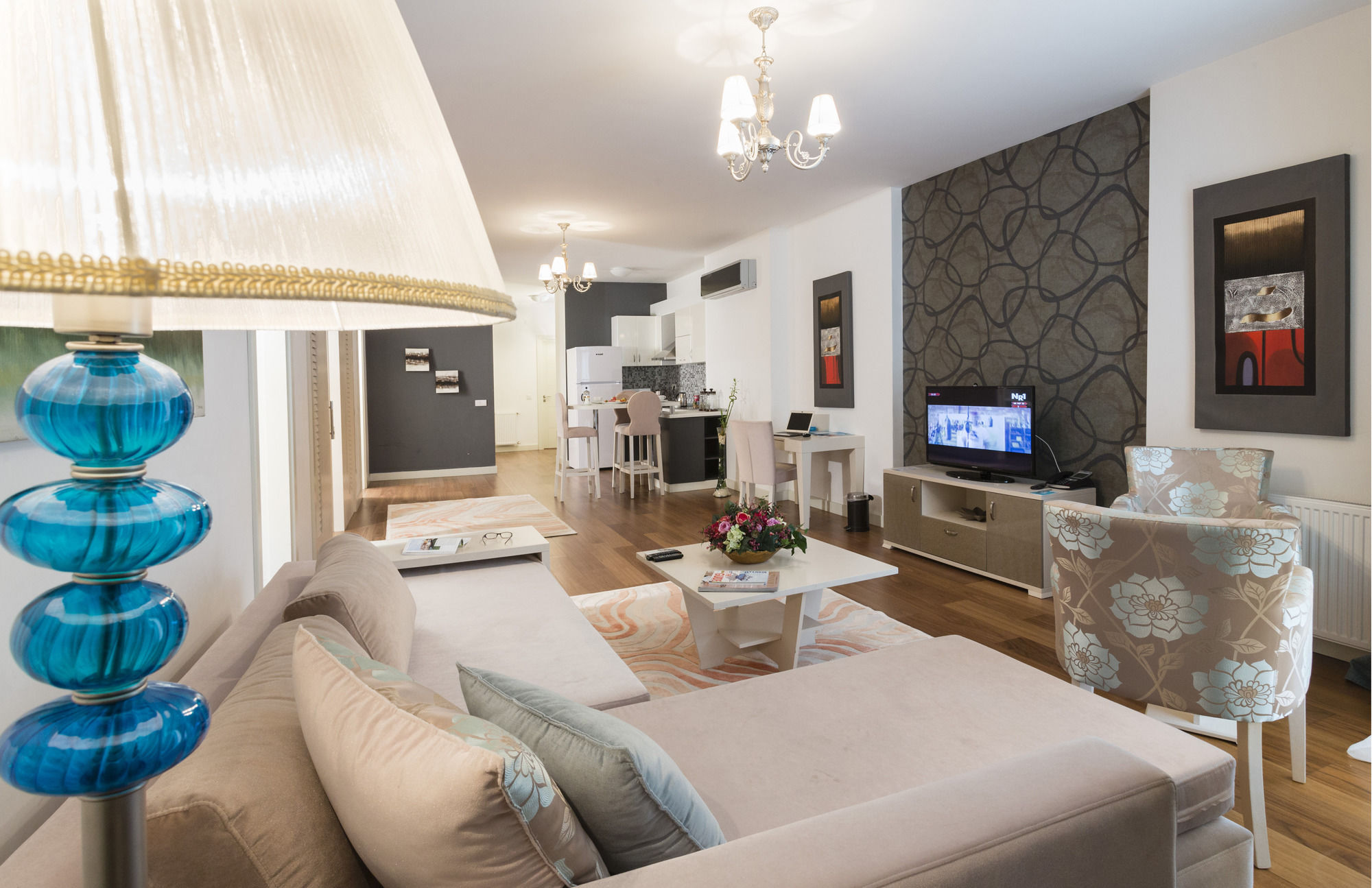 Turkuaz Suites Истанбул Екстериор снимка