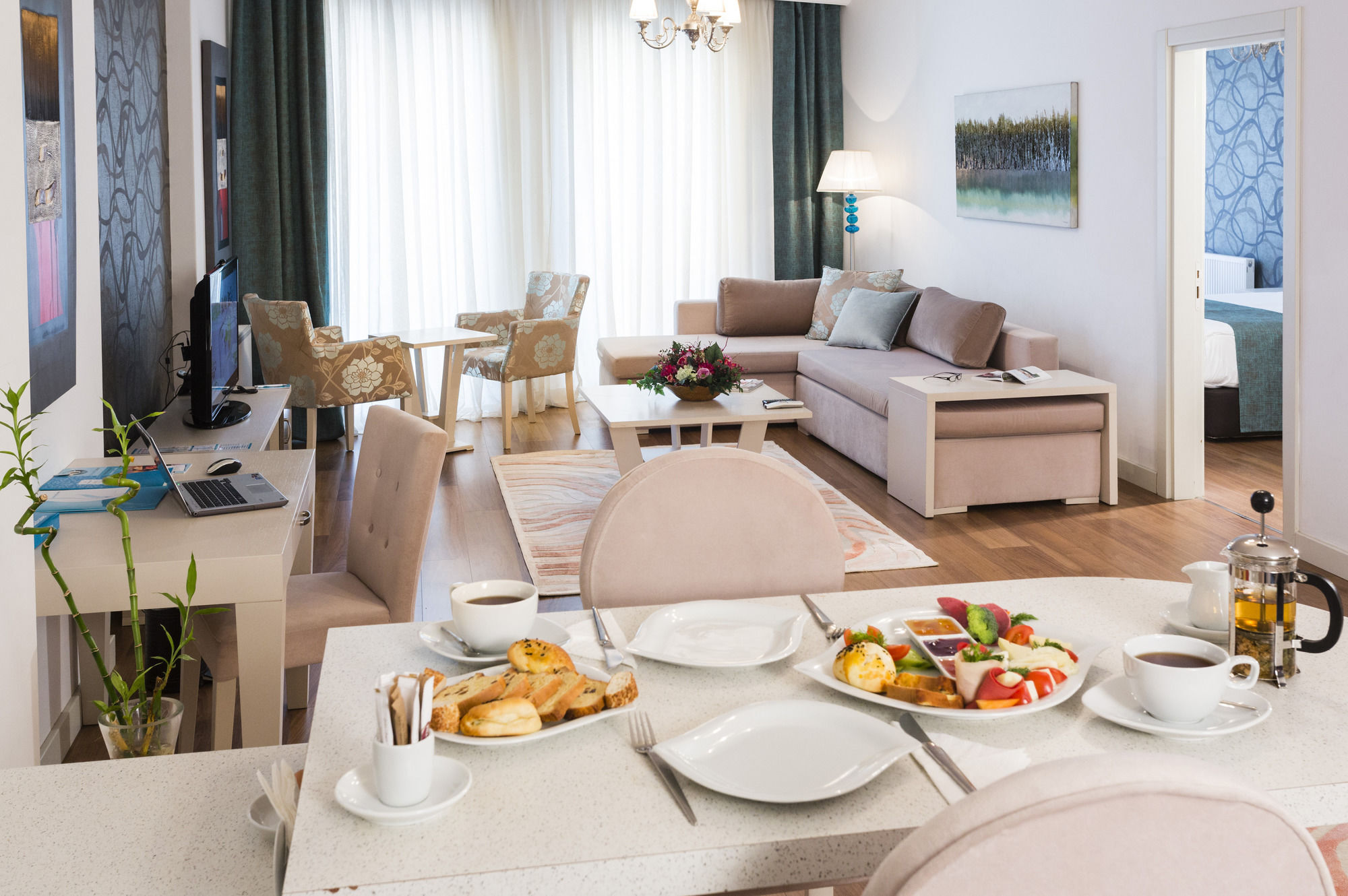 Turkuaz Suites Истанбул Екстериор снимка